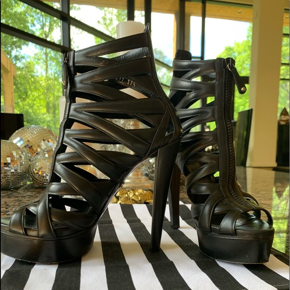 Gucci Cage Leather Peep Toe Platform Booties - Picture 5 of 14